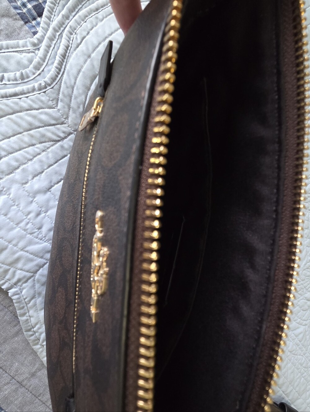 Coach Dark Brown Signature Crossbody with Gold Hardware - Picture 4 of 4